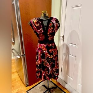 Tahari ASL | Vintage A-line cap sleeve dress with sash, size 6